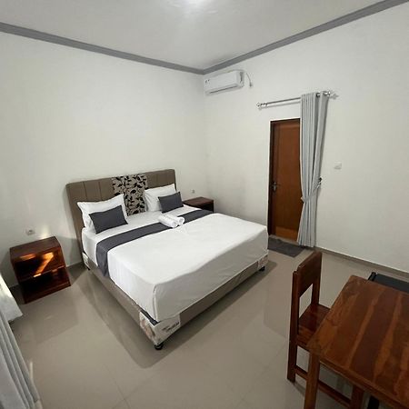 Kuta Lodge Homestay Εξωτερικό φωτογραφία